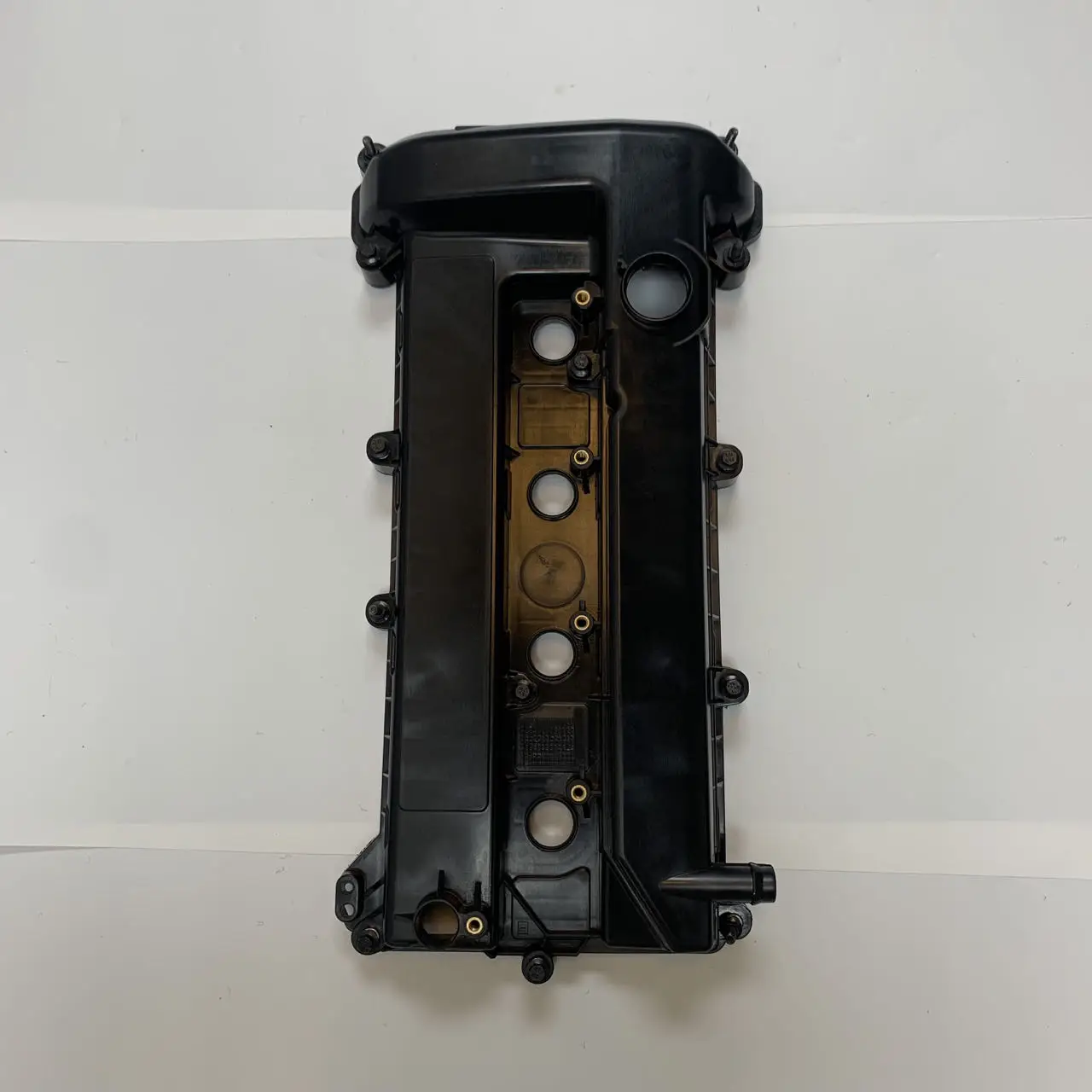 Valve Cover  for Ford C-Max Focus II Turnier 04-12 Engine Parts Cylinder Head Valve Cover  4M5G-6K272HE 4M5G6K272HE