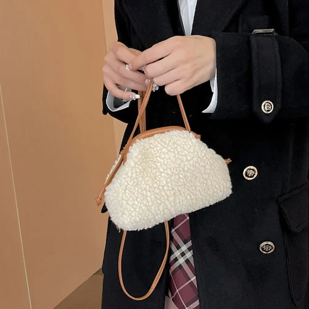 

Cute Cloud Lamb Plush Shoulder Bag Women Fashion Temperament Crossbody Bag Handbag Phone Small Bag Coin Purse Makeup Bag