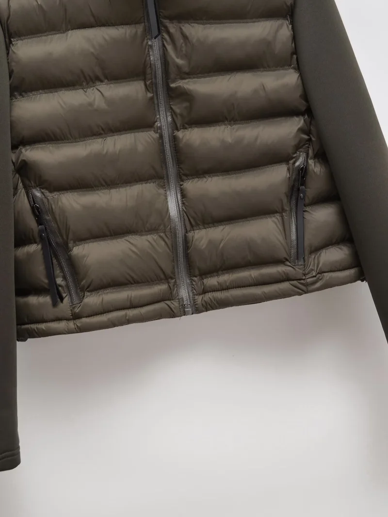 ETJ 2025 Damen Herbst- und Winter-Freizeitjacke, Kurze Sportjacke für Outdoor-Aktivitäten, Leichte, Warme, Gesteppte Jacke mit Kontrastärmeln – Detail 15