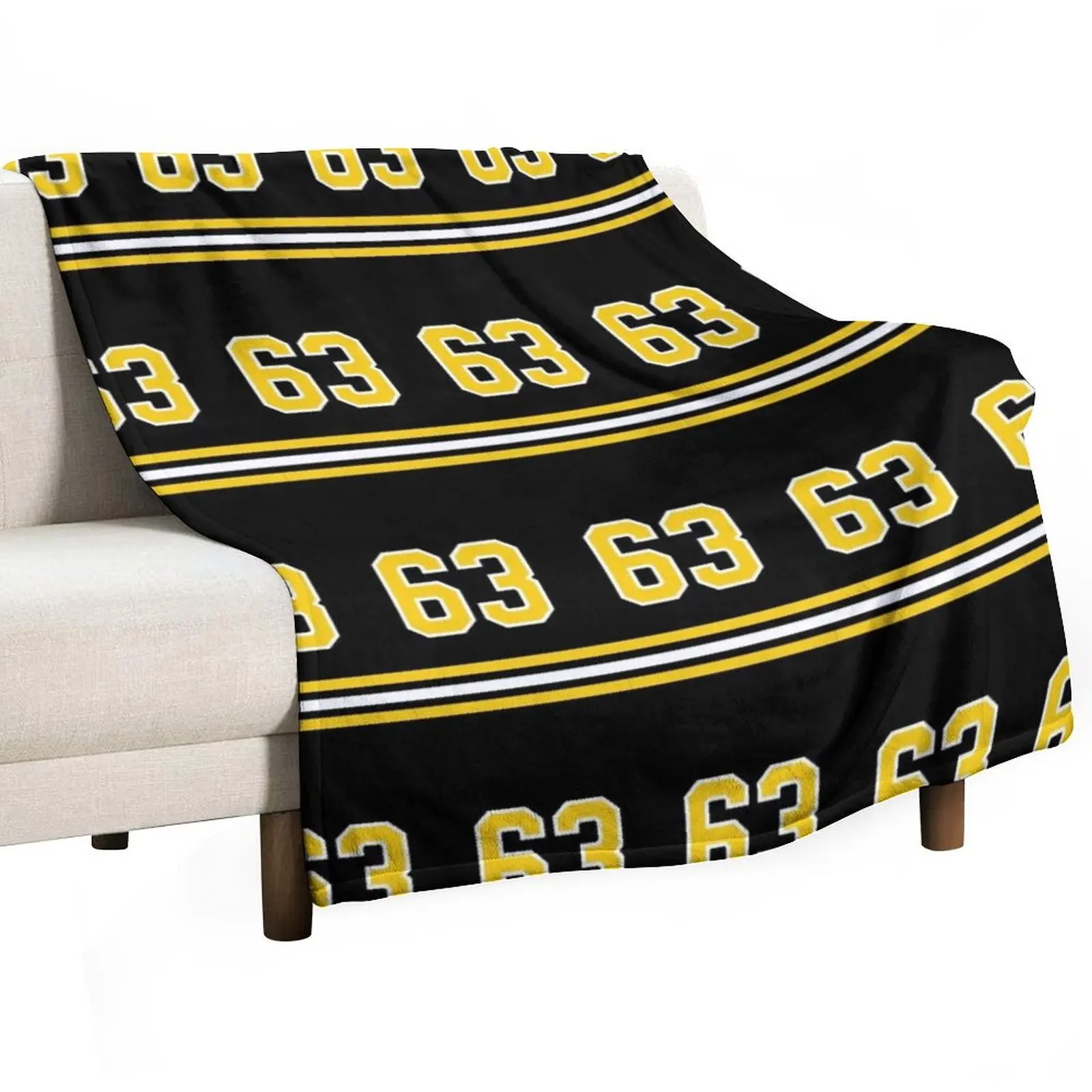 Brad Marchand Throw Blanket Sleeping Bag Decoratives Bed Blankets