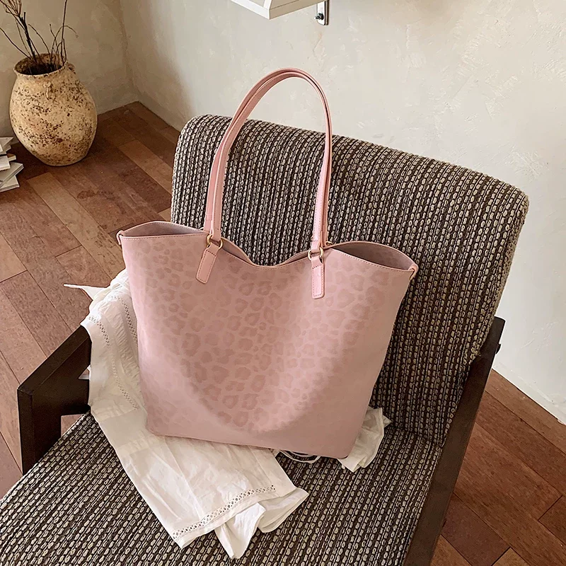Pink Leopard Print Tote Bags for Women Large Capacity Casual Shopping Shoulder Bag Commuter Fashion Magnetic Button Handbag