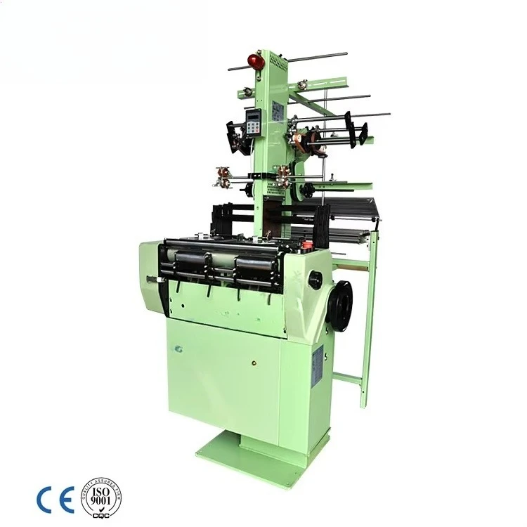 Bild 3: Japanische Webmaschine + Manuelle Webmaschine