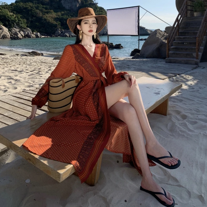 

Beach dress travel wear