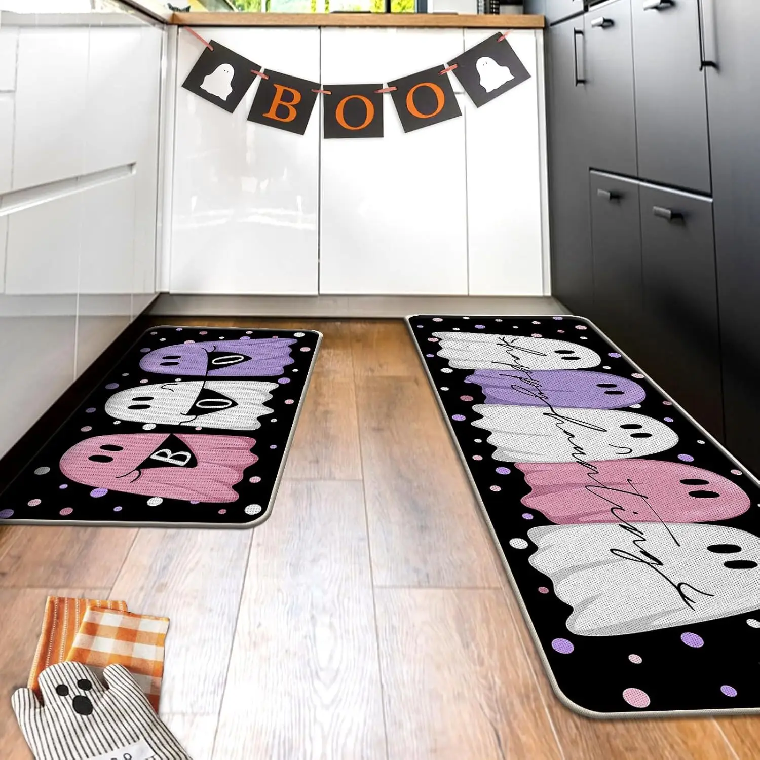 

VIKAMA Halloween-Themed Ghost Suction Water Kitchen Floor Mat, Oil And Water Resistant Foot Pad, Quirky Home Decoration