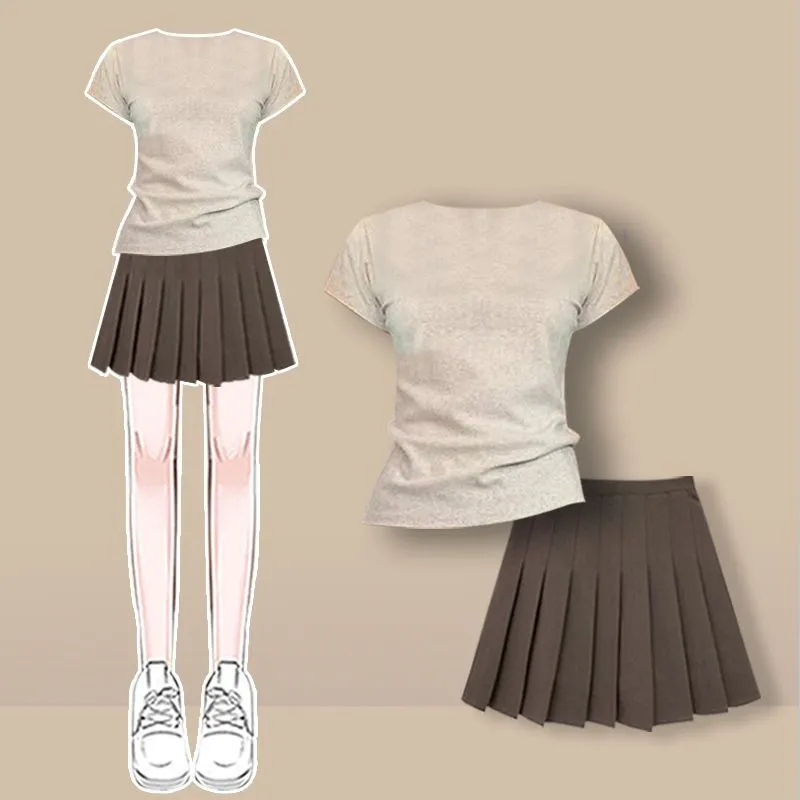 Primavera e verão novo estilo puro desejo high-end fino ajuste de manga curta topo + saia plissada retro fino ajuste conjunto