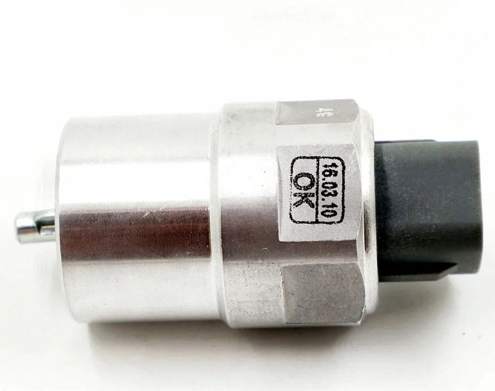 

Original Oem New Mk421137 Mr750084 For Mitsubishi Odometer Speed Sensor Canter High Quality