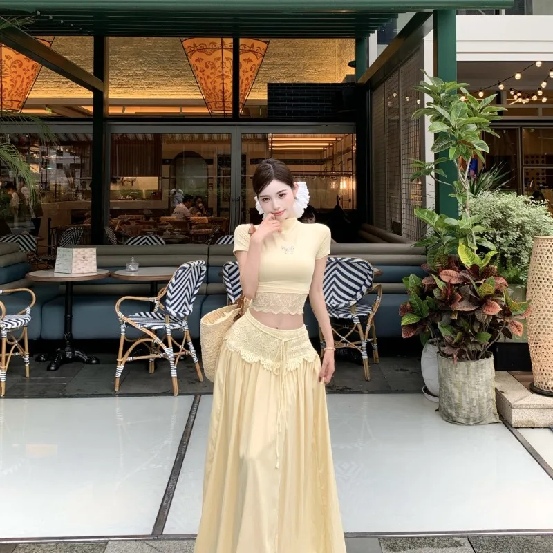 

2025 summer slim fit lace patchwork short top big swing half body long skirt women elegant temperament two-piece set