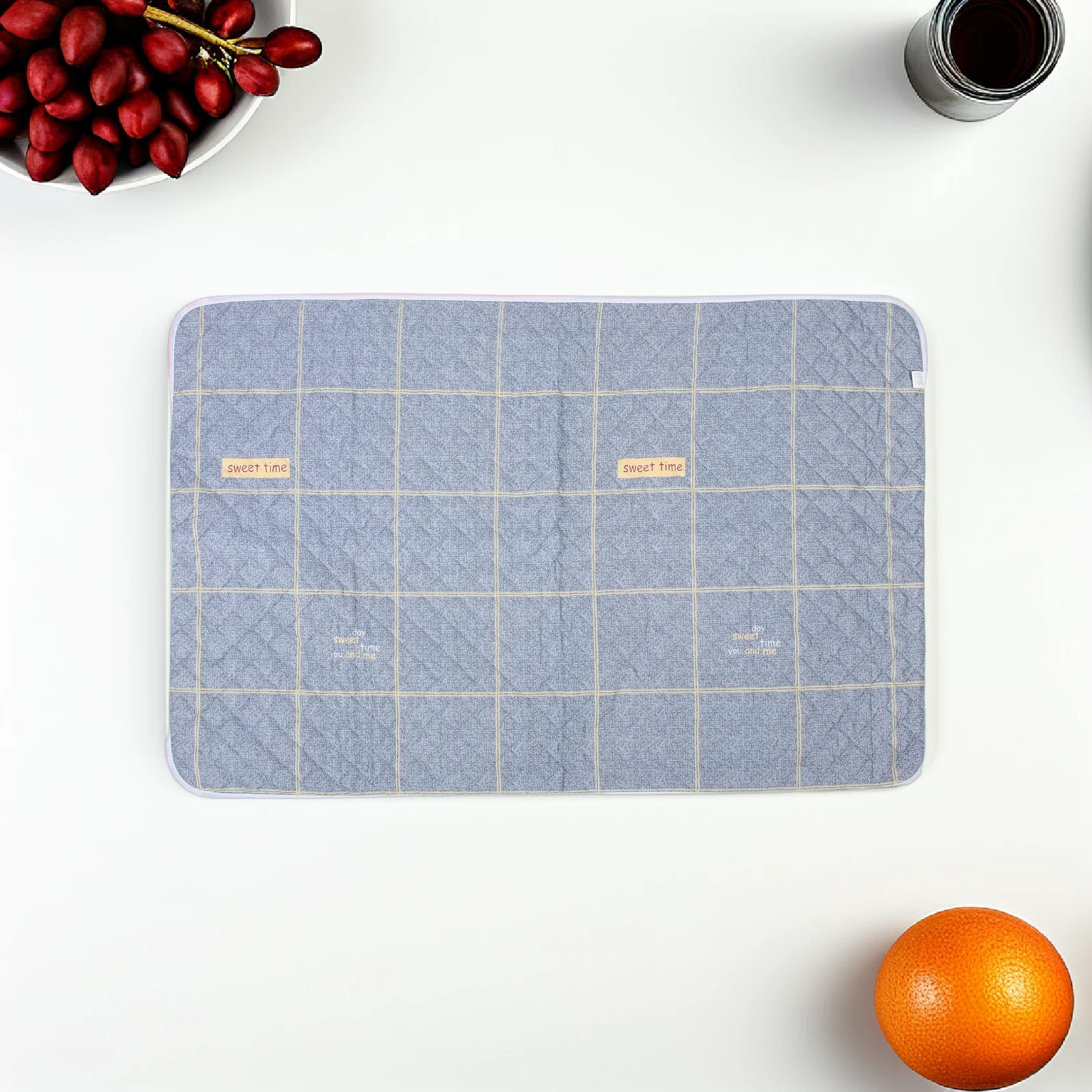 

Waterproof Mattress 80x120CM Gray Cotton Pad for Elderly Washable Reusable Absorbent Bed Pads Adults Incontinence Night