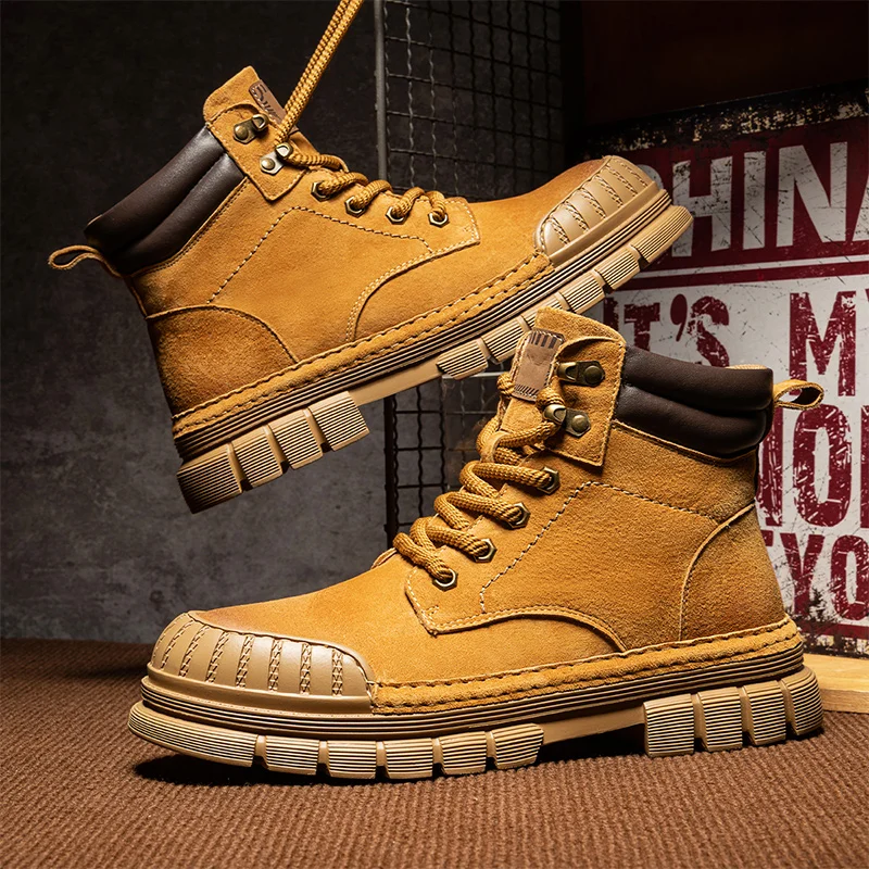 

Couple Leather Big Yellow Boots: 2025 New Autumn and Winter Men's Shoes, British Style Short Boots, Thickened Sole High-Top Boot