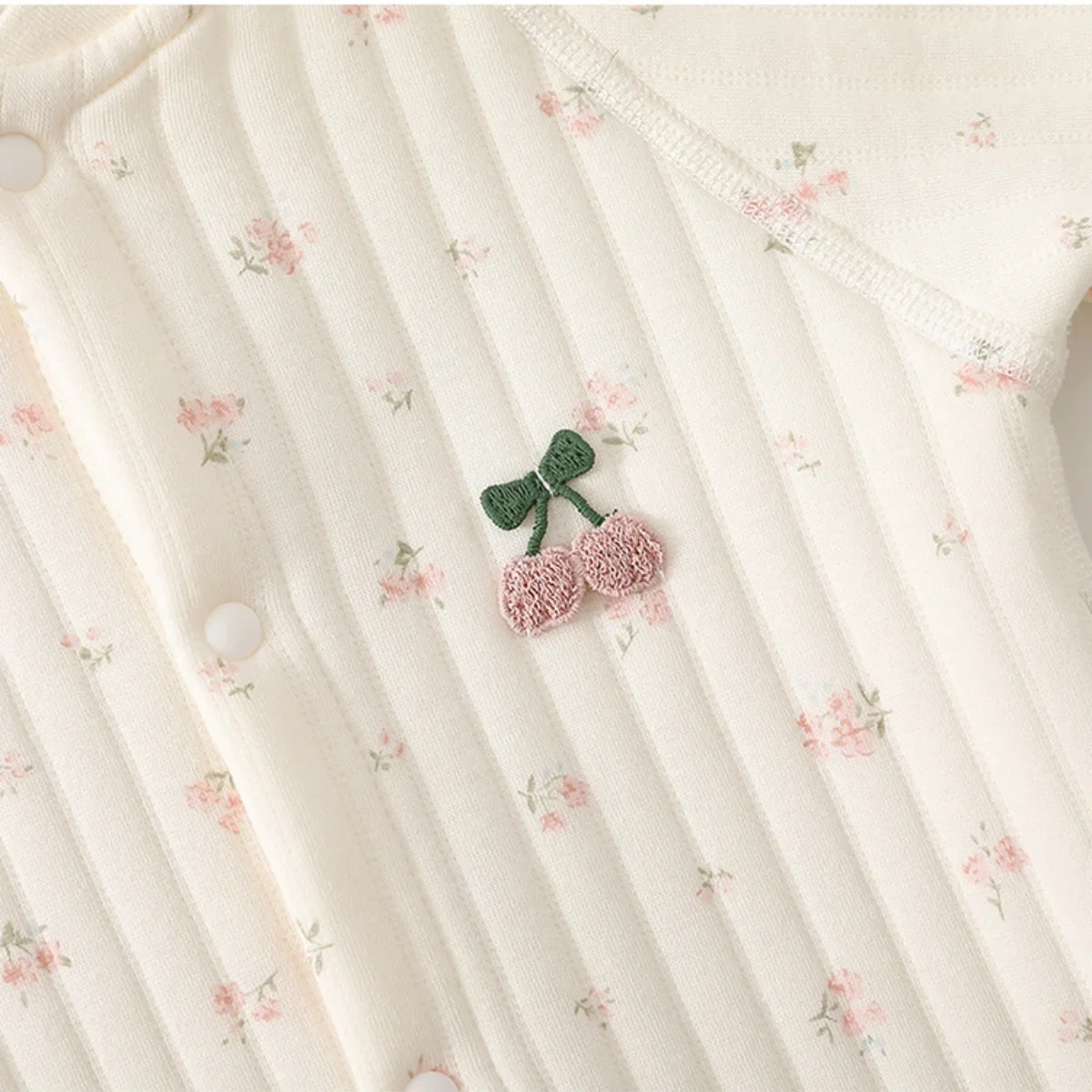 2026 جديد القطن الوليد الطفل رومبير الرضع مريحة قطعة واحدة بذلة كامل مطبوعة طقم قطعة واحدة للأطفال ارتداءها تنفس الزي