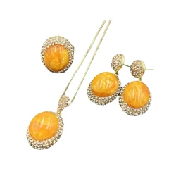 Hot 3 in 1 Jewelry Set Rhinestone Beeswax Amber Yellow Crystal Snake Necklace Dangle earrings Sets for Women Party Best Gift