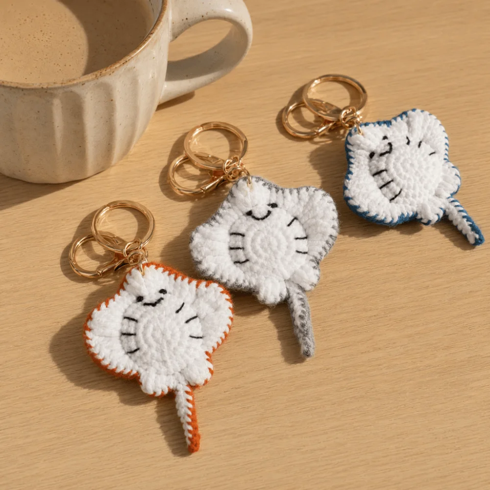 Wool Making Knitted Manta Ray Keychain Handmade Bag Pendant Crocheted Keychain Weaved Cartoon Marine Crochet Pendants