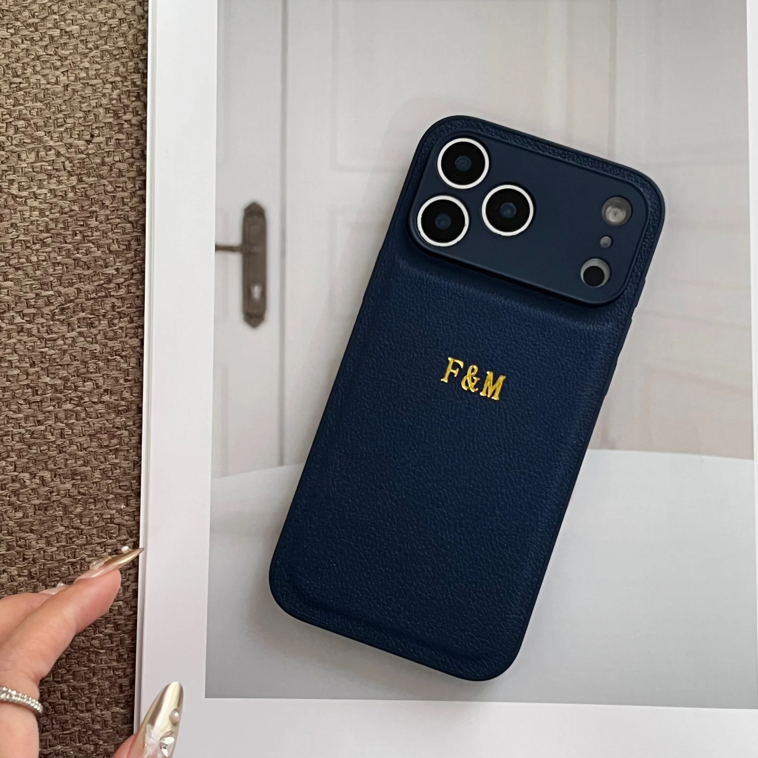 Personalized Faux Leather Phon - огляд і ціна Leatherwork Embossing