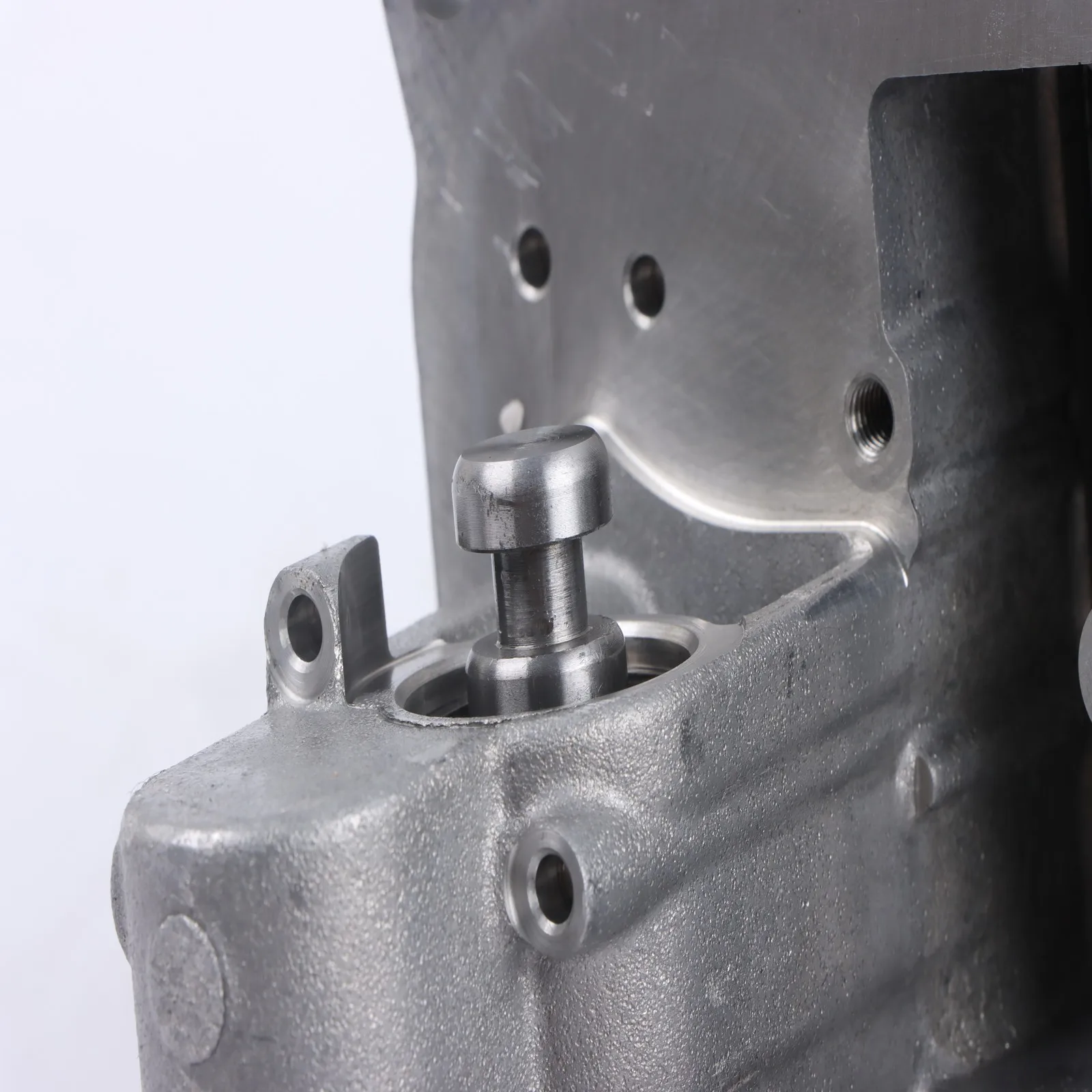 

DQ200 0AM DSG Transmission Valve Body FOR Audi FOR Volkswagen 25740-06 Car Accessories