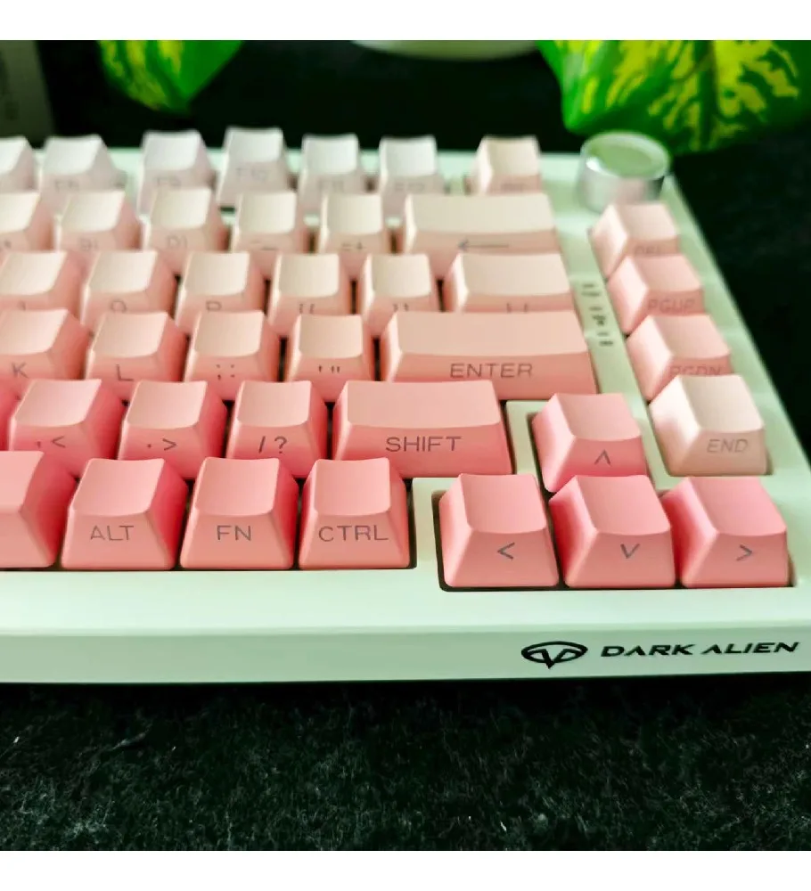 Gradual change powder mechanical keyboard keycap side engraving light transmission gradual change adaptation 68 keys 87 keys