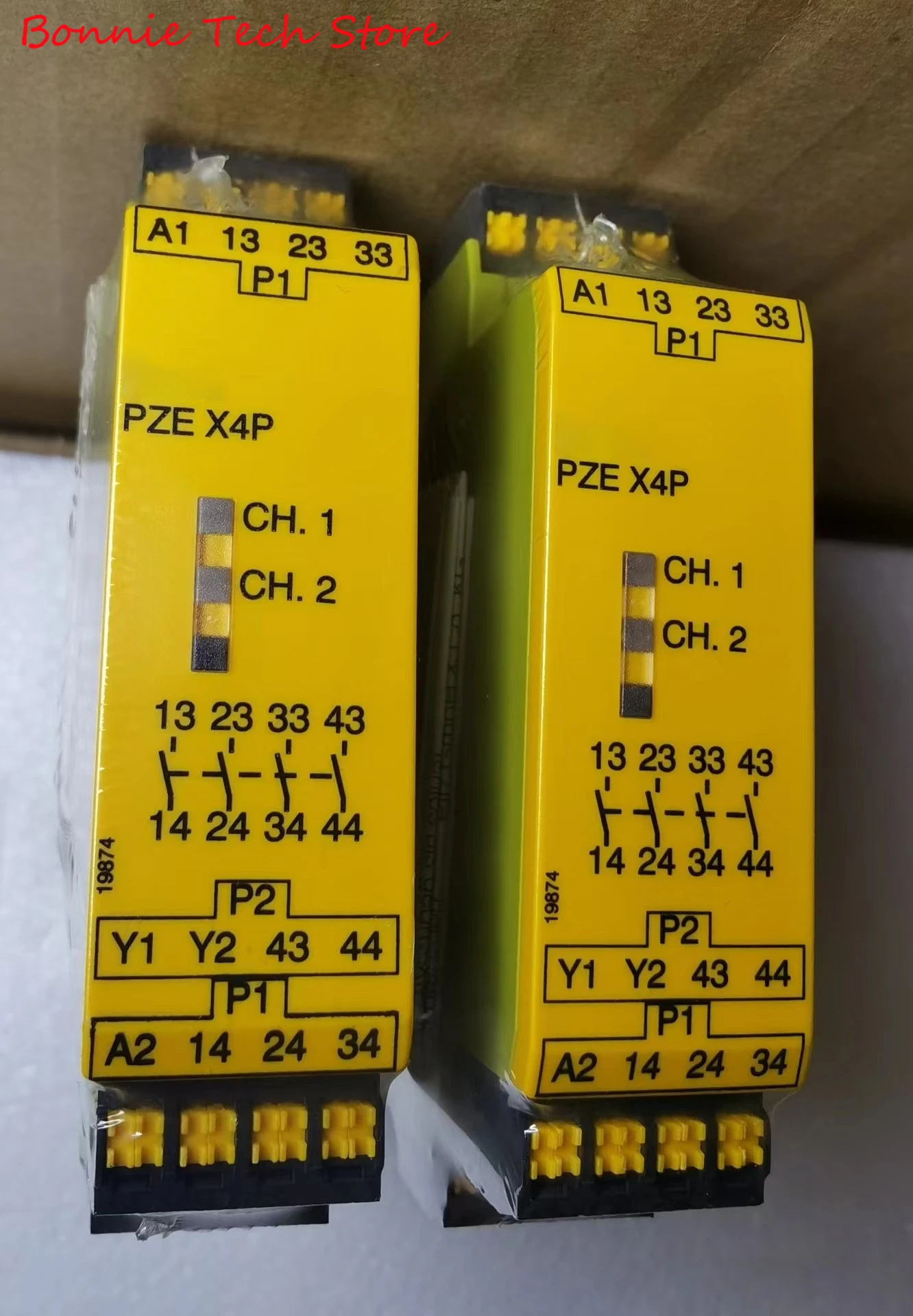 787585 for PILZ Contact expansion, PZE X4P C 24VDC 4n/o