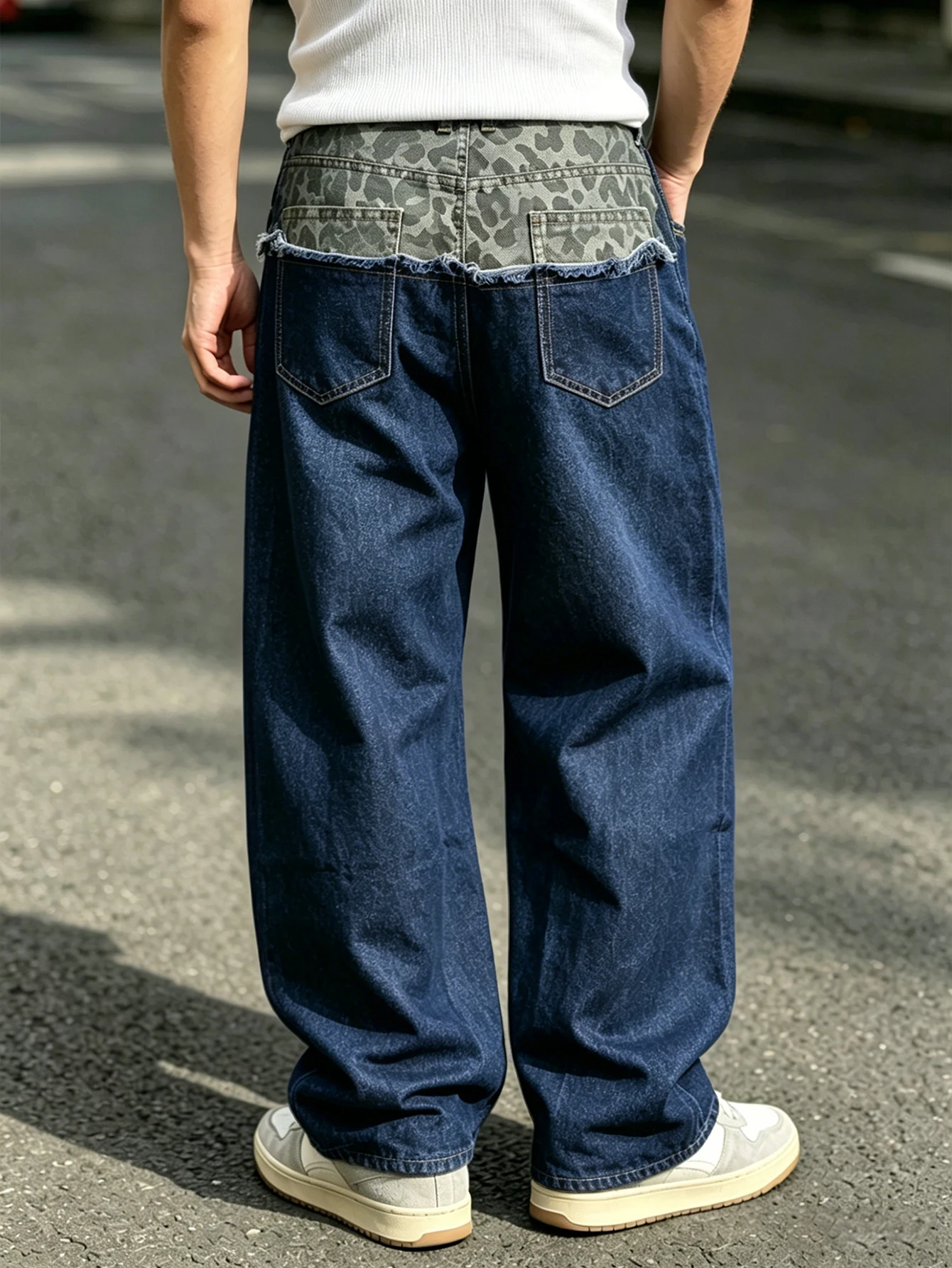 Y2K Men's 2026 New Street Leopard Print Splicing Jeans Youth Loose Straight Pants Daily Outing Denim Pants