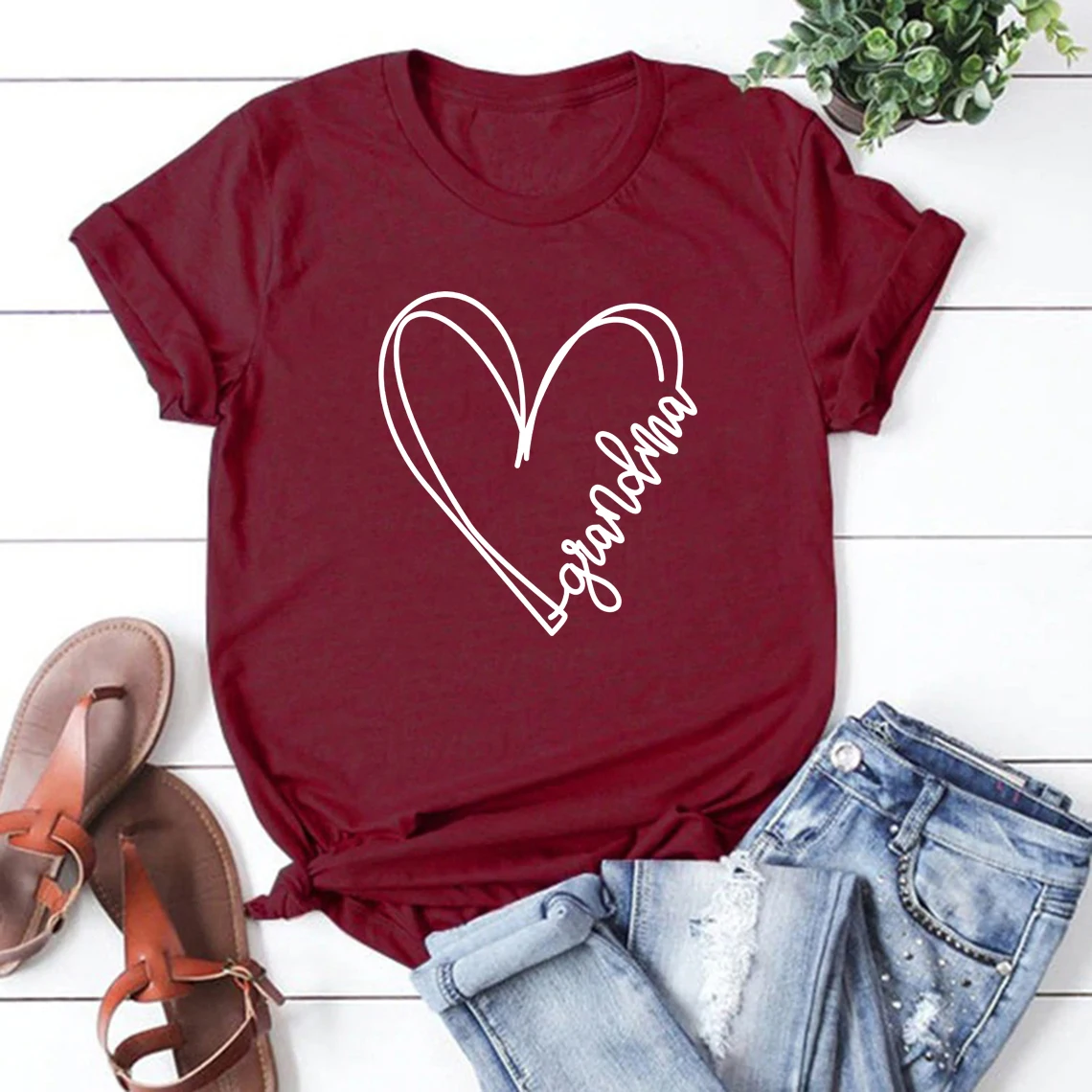 Grandma Shirt Grandma Heart T-Shirt Grandma Birthday Gift Mothers Day Gift Women Short Sleeve Tees Casual Tops Graphic T Shirts