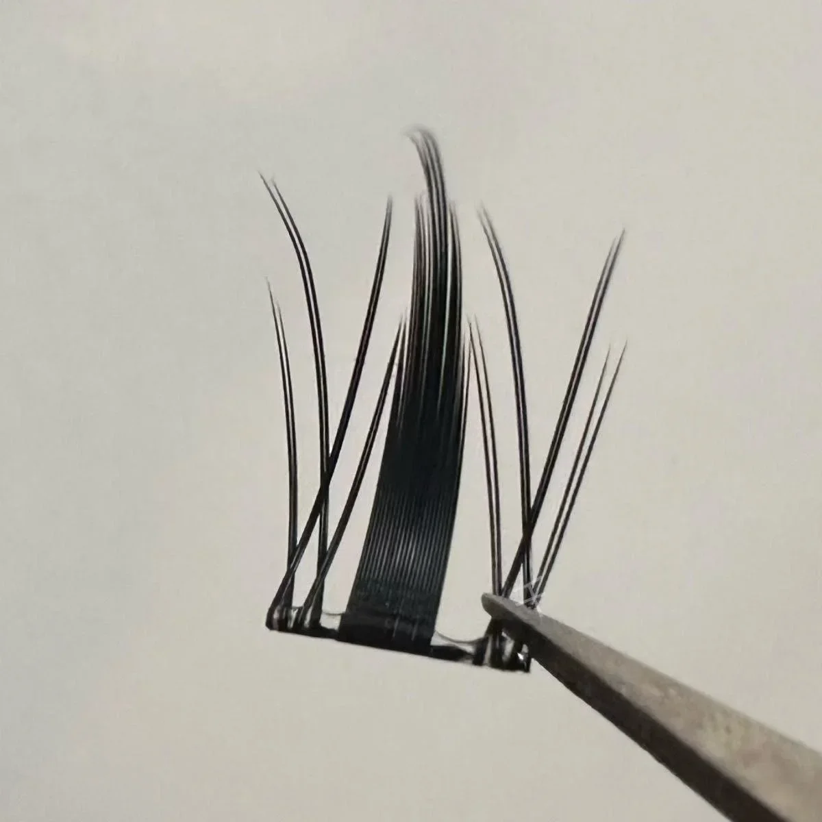 MIAOJIE DIY Samoprzylepne Kępki Rzęs 10 Rzędów/Pudełko, Rzęsy Segmentowe w Stylu Manga Bez Kleju, Naturalny Wygląd