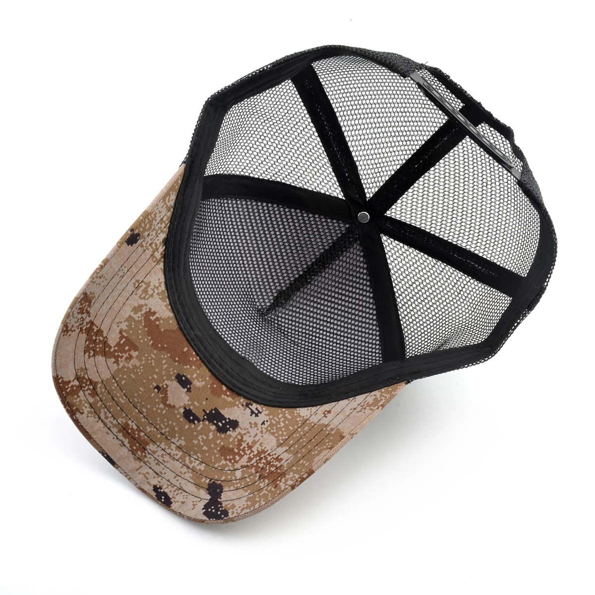 Camouflage Trucker Cap With Embroidery Lion Patch Snapback Baseball Cap For Men Women Adjustable Mesh Visor Hat