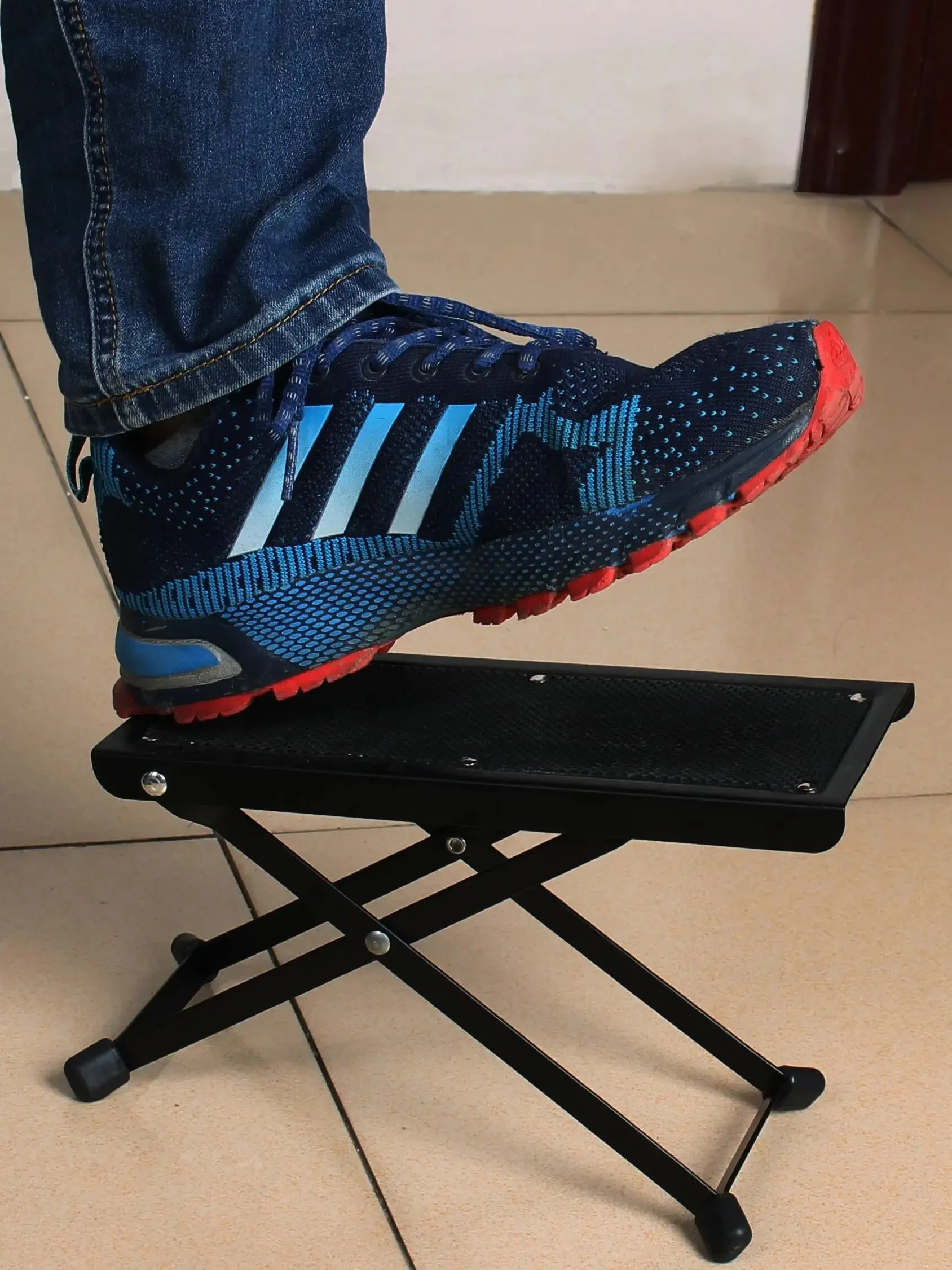 Tabouret de pied de guitare 4 positions réglable en hauteur pliable pédale de guitare repose-pieds marchepied noir pour accessoires de pédale de guitare