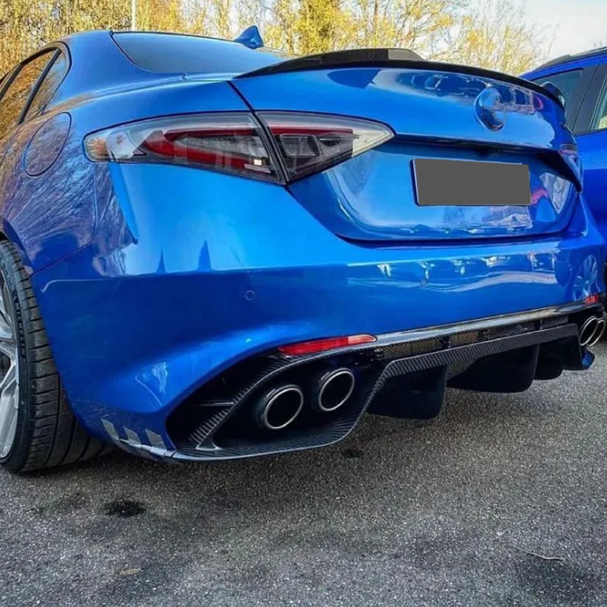 Dla Alfa Romeo Giulia Spoiler 2015-2023 Samochodowe skrzydła ogonowe Stały spoiler wiatrowy Tylne skrzydło Automatyczne stałe skrzydło wiatrowe Gloss Black Akcesorium