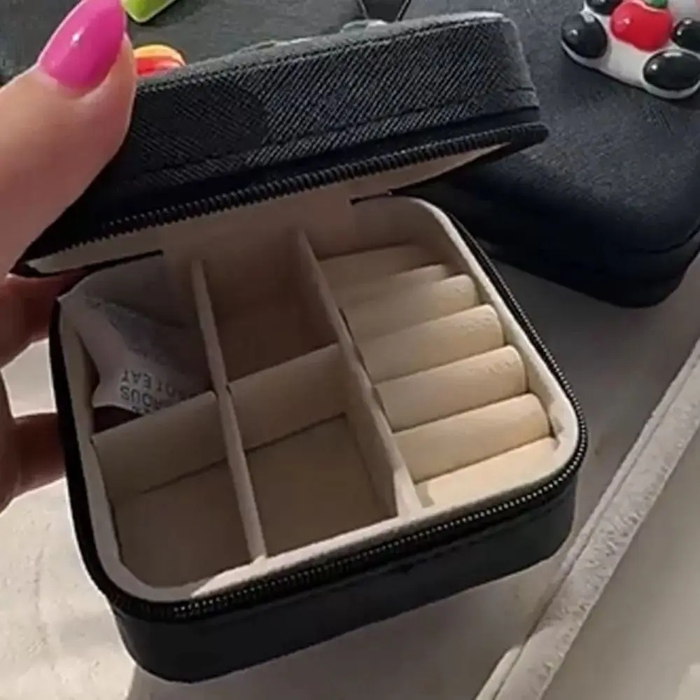 New Cartoon Capybara Jewelry Storage Box Large Capacity Portable Necklace Ring Case Cute Creative Jewelry Display Box