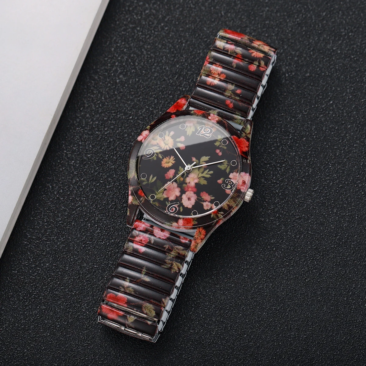 1pcs Women's Gift Printed Watch Fashion Casual Digital Scale Dial Temperament Elegant Printed Quartz Watch ( Box Not Included)