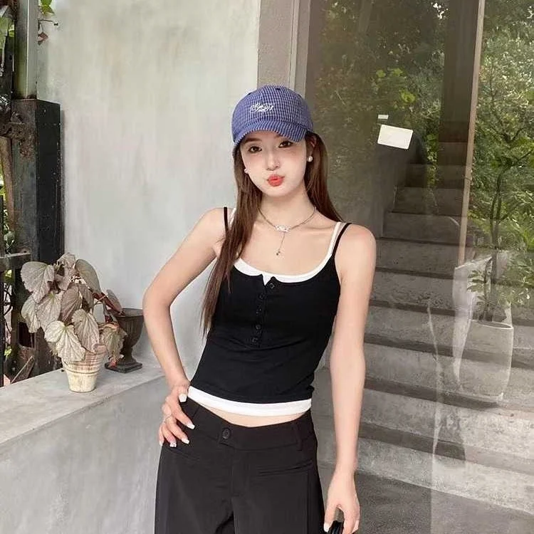 Summer New Style Hot Girl Halter Neck Button Design Slim Fit Women's Vest Fixed Not Running Cup Color Block Women's Camisole