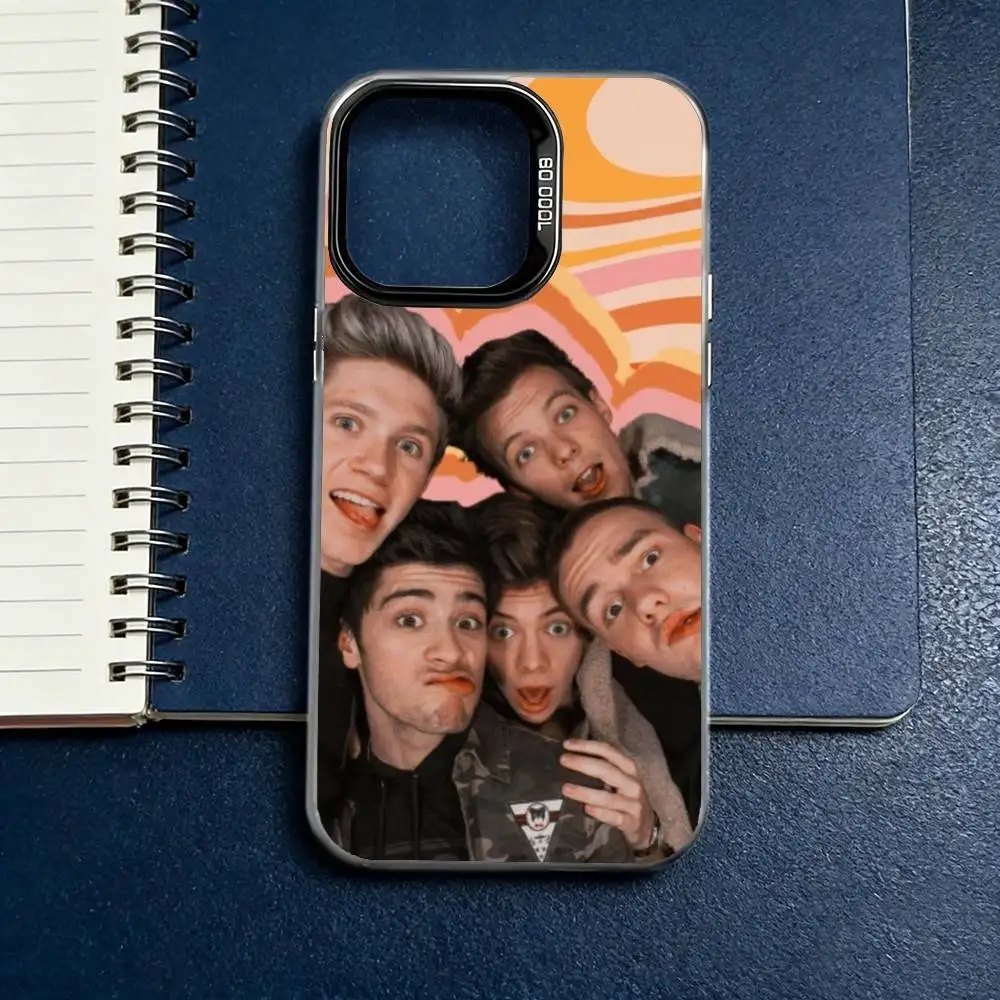 Band O-One D-Direction Phone Case For iPhone 17,16,15,14,13,12,11 Plus,Pro Max,XS,Colorful Silver Phone case Funda Cover - view 2