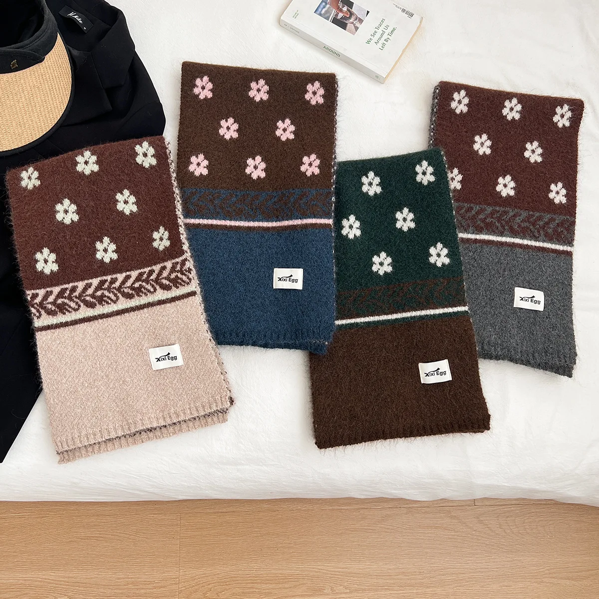 Polka dot contrasting color wool knitted scarf autumn and winter women's thickened warm versatile shawl neck protection scarf