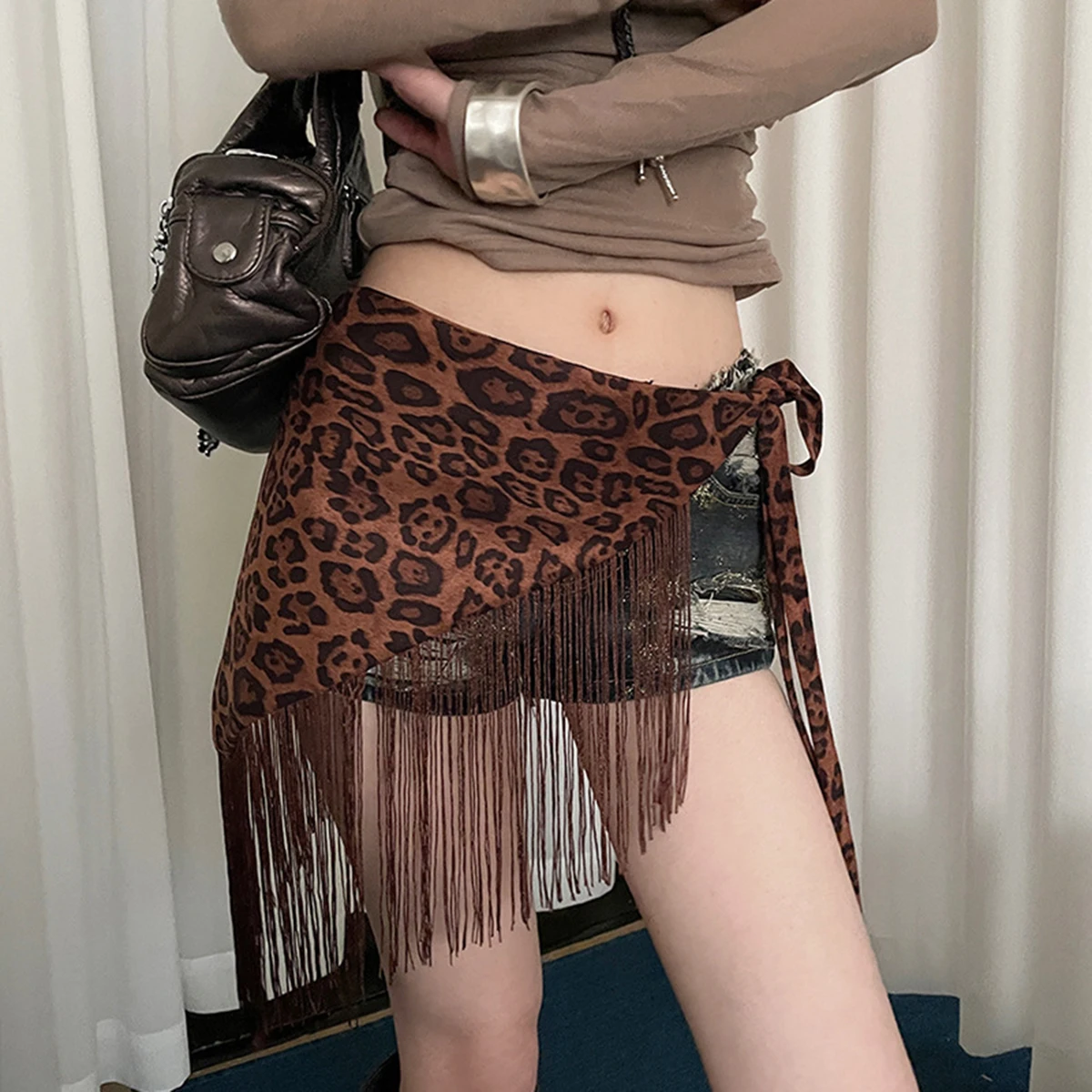 ربطة عنق وشاح مثلثة عرقية بوهيمية جديدة على الطراز الصيني، غطاء خصر مزخرف للسيدات، ستارة ضرطة للفتيات الساخنة