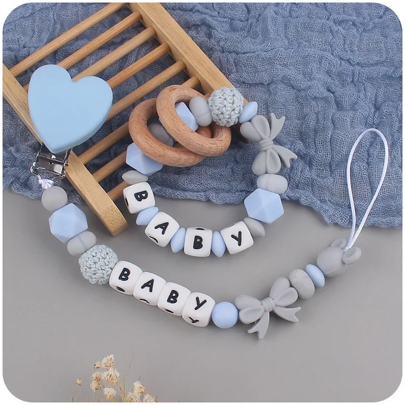 Baby Schnuller Clip Silikon Liebe Bögen personalisierte Namen Kette Schnuller Halter Nippel Clips Zahnen Spielzeug Armband Perle Neugeborenen Kauen