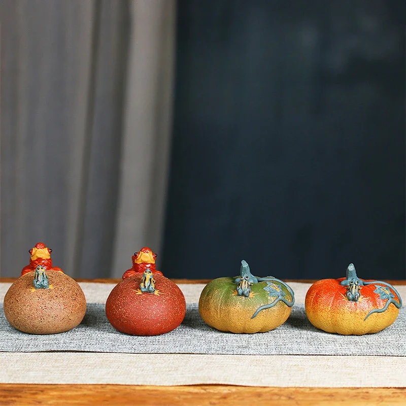 

Kitchen,Dining & Bar Zisha Tea Pet Water Spray Frog Pumpkin Small Goldfish Creative Sculpture Ornament Tea Set