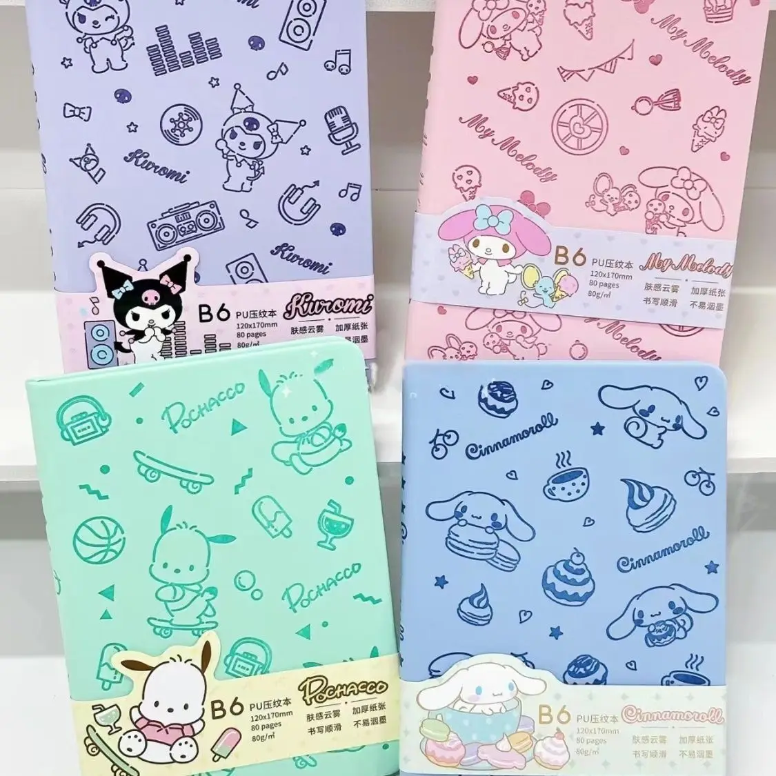 Kawaii Cat 2025 Harmonogram podręcznika sylwestrowego Ta plan studencki to kolorowy notatnik z księgiem wewnętrznej strony