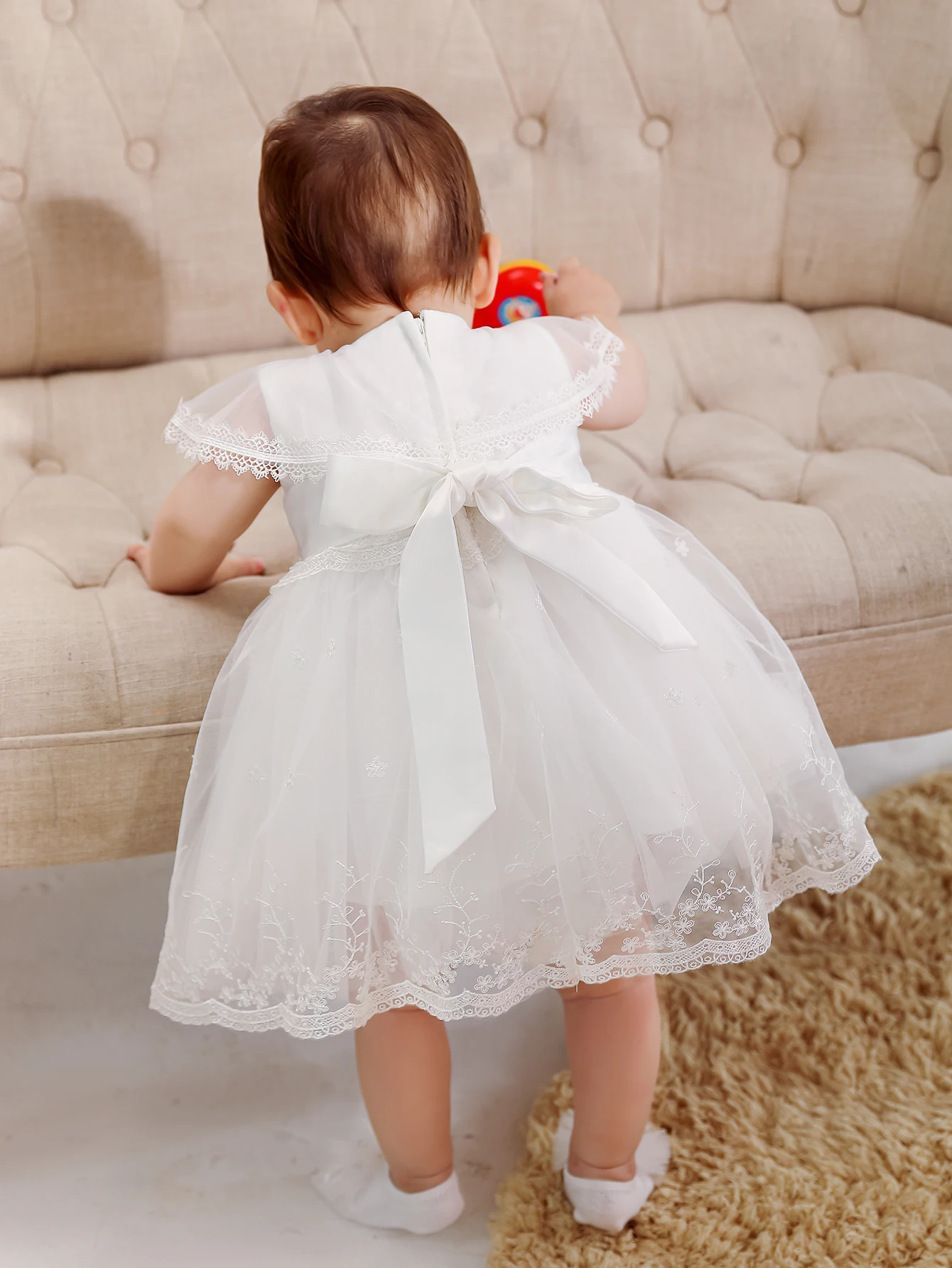 Lace Baby Girl Formal Floral Wedding Bow Luxury Dress Gown Birthday Embroidered New Design Christening with Bonnet Outfits