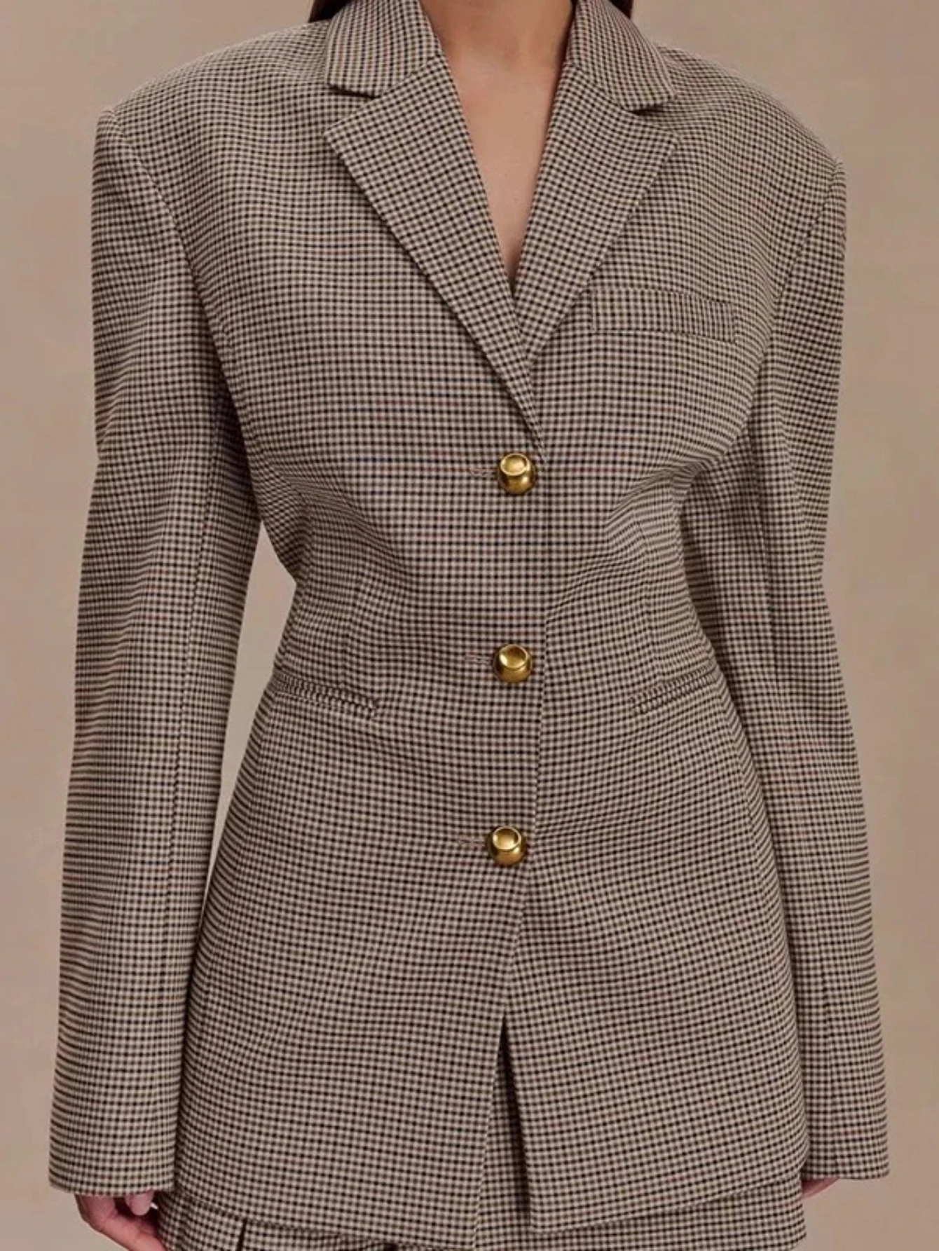 

European and American fashion versatile plaid long sleeved suit jacket top for spring and autumn new women's clothing