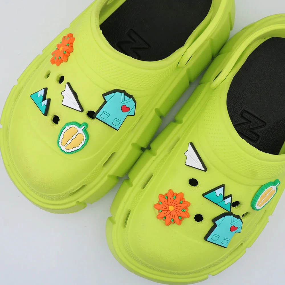 Shoe Decoration Accessories Buckles 1 Piece Pvc Paper Airplane Ornament Cute Cartoon Green Fruit Children Holiday Gift