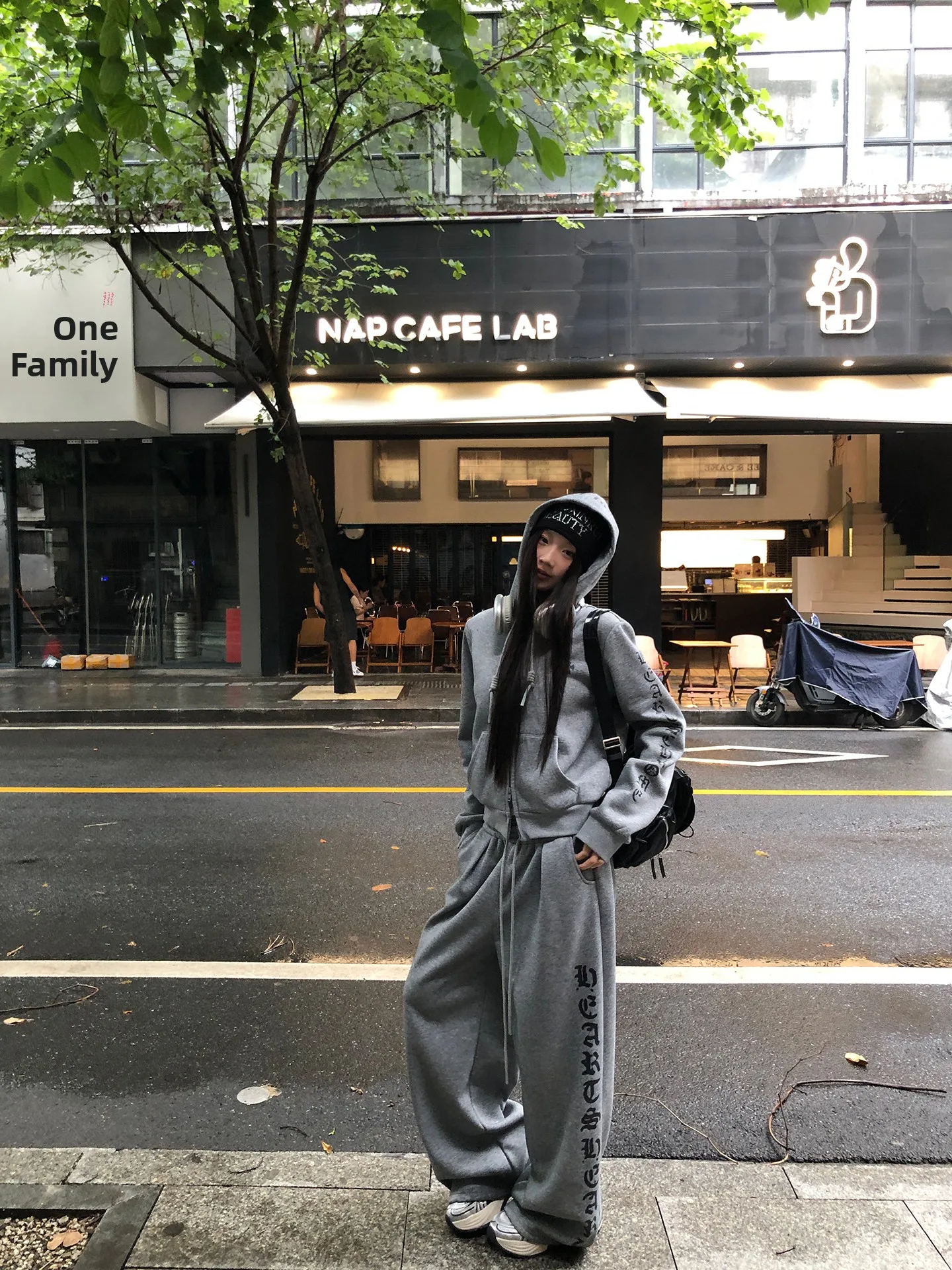 

Женская утепленная куртка с капюшоном на флисе, осенне-зимняя новинка, теплая, из смесового хлопка и полиэстера, на молнии