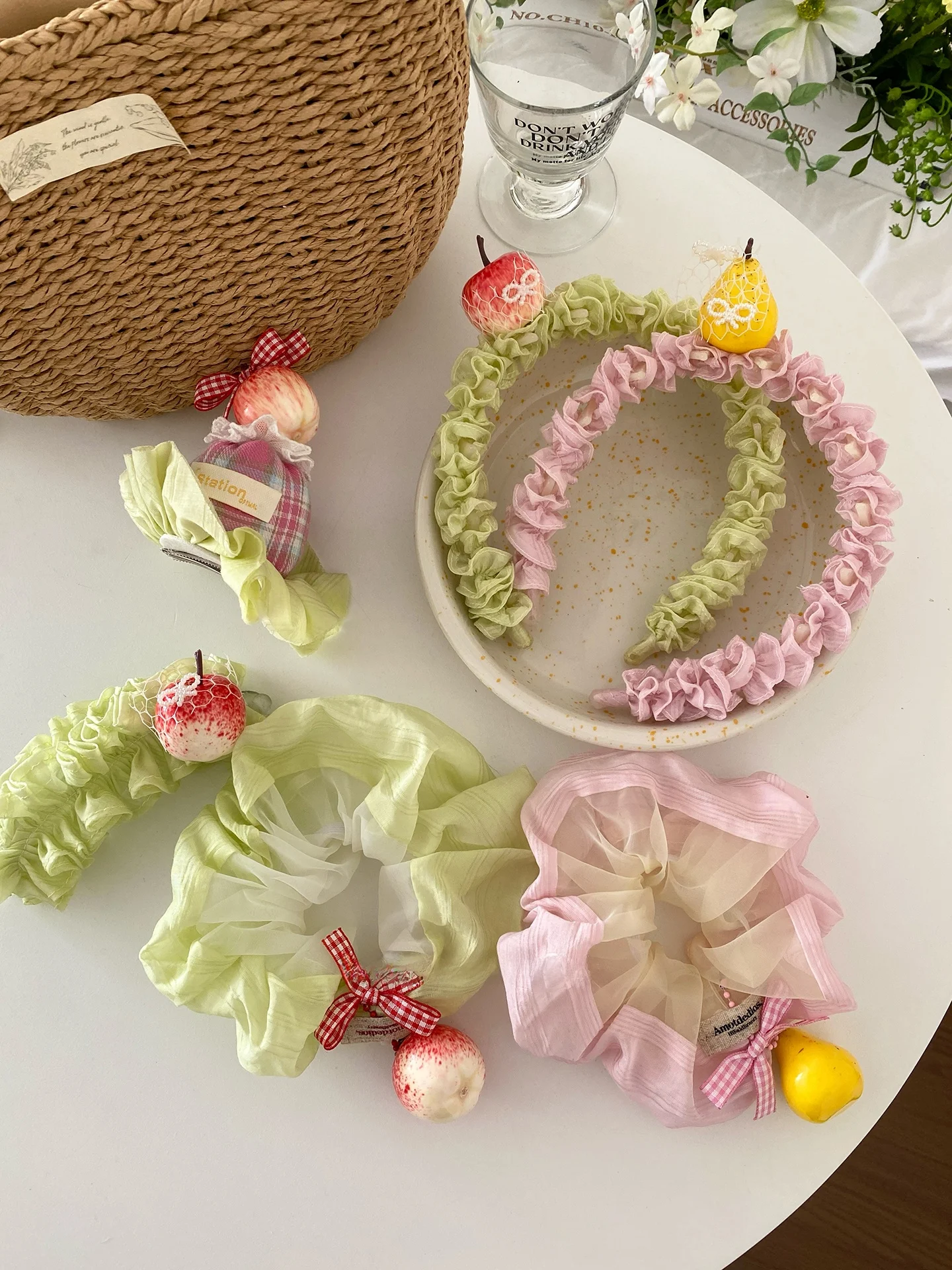 acessorios-de-cabelo-da-serie-frutas-adoraveis-tiaras-macias-e-fofas-para-meninas-elasticos-de-cabelo-presilhas-e-lacos-el