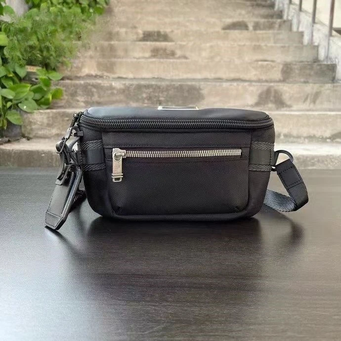 

Новая модная мужская нагрудная сумка, многофункциональная, вместительная, легкая, для активного отдыха, через плечо