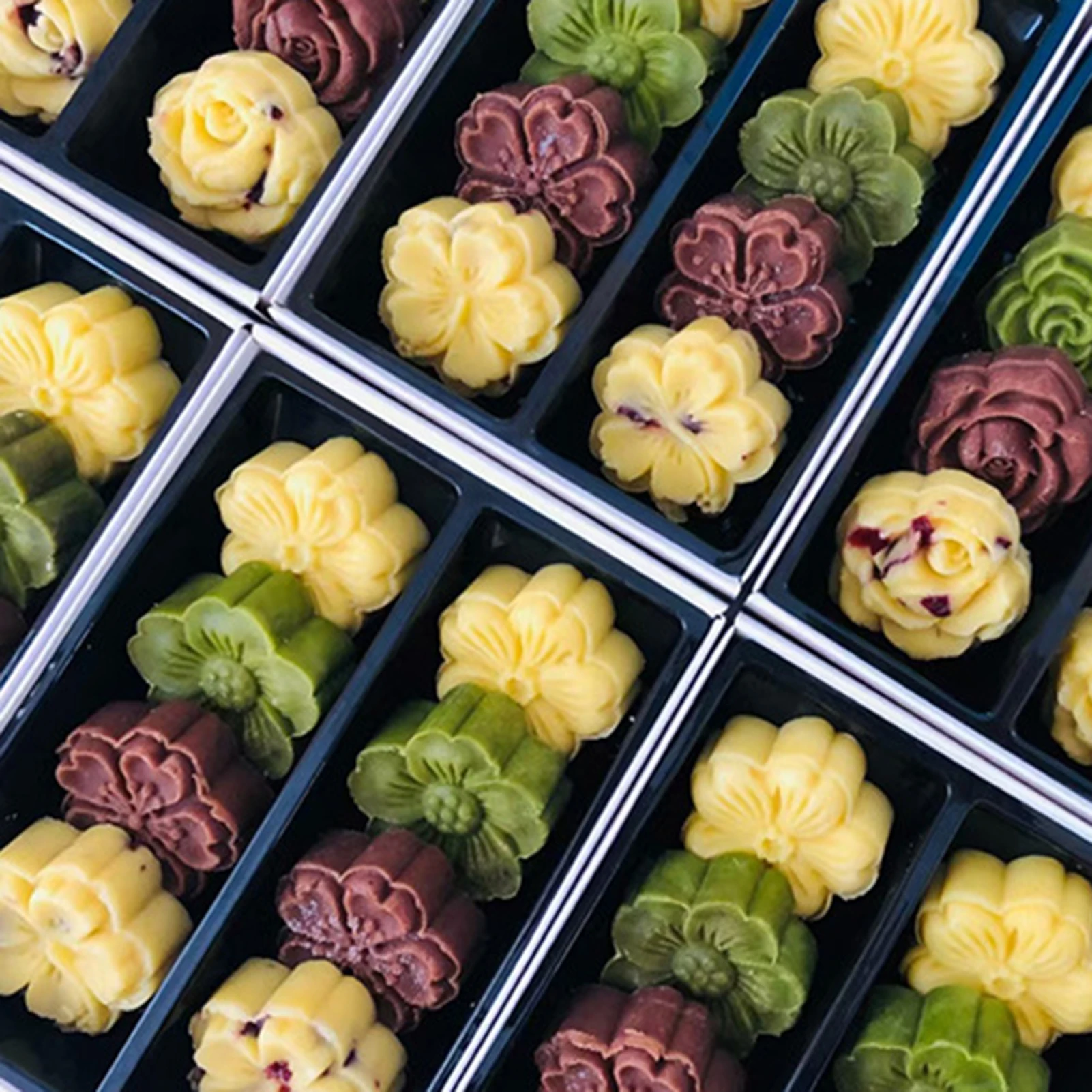 30/50/75g Mini Flower Moon Cake Mold Mung Bean Cake Cookie Stamp Mid-Autumn Festival Hand Pressed Pastry Kitchen Cooking Supply