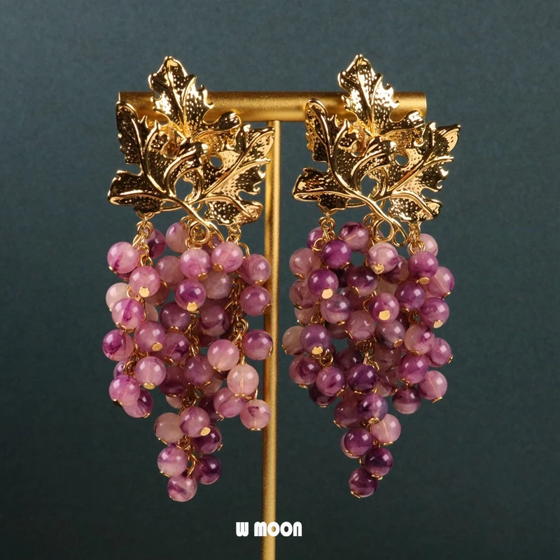 

Medieval Hyperbole Long Tassel Purple Resin Grapes Earrings for Women Vintage Metal Maple Leaf Drop Earrings Statement Jewelry