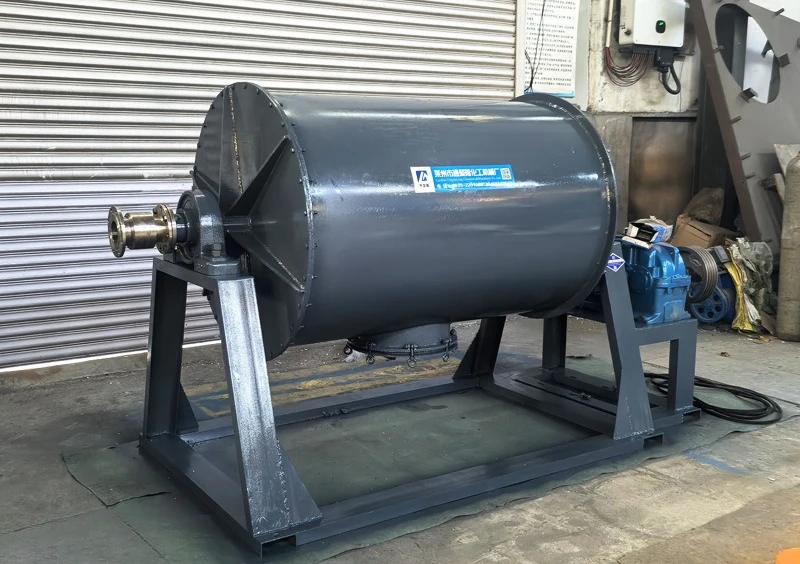 

Phosphate Iron Grinder for Ball Mill with Polyurethane Ceramic Liner Anti-Contamination Liner and Water-Cooled Temperature