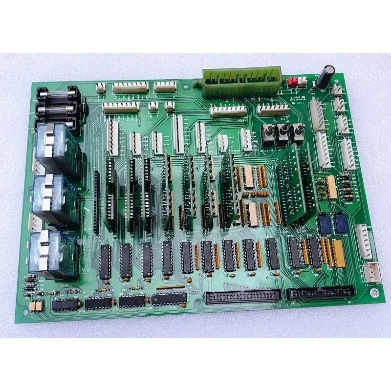 

Parts For Shanghai Modern Elevator Control Board TCB-3 Main Board 204C2467 H22 (CH) Modern Drive Board