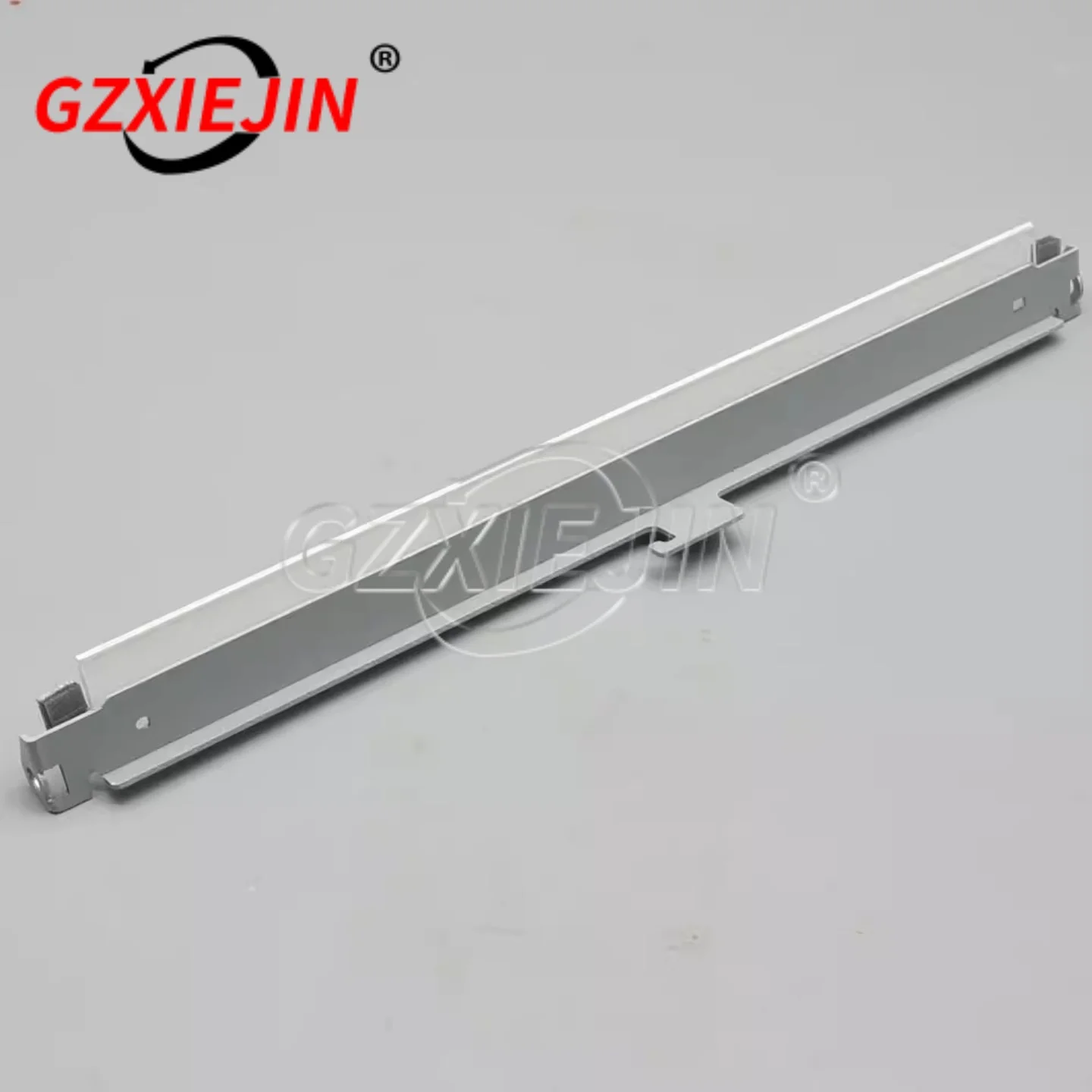 

Высококачественный скребок для очистки (1 шт.) для Ricoh MP C305 C306 C307 C406 C407