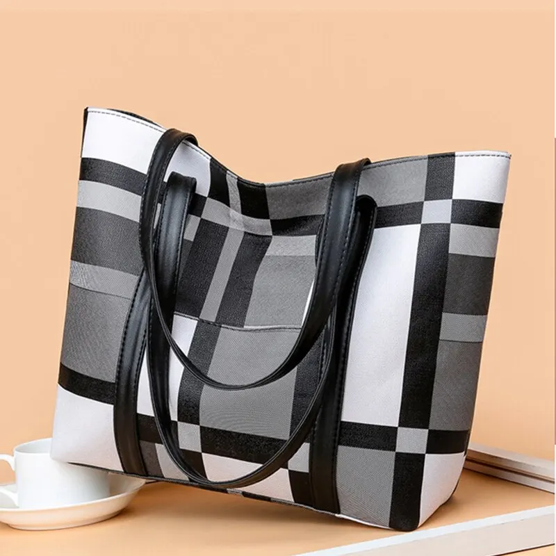 Women Fashion Large Capacity Handbag Casual Retro Strip Shoulder Bag Shopping Totes Bags Solid Color Crossbody Bag