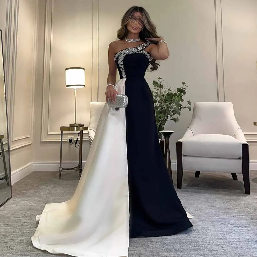 

Contrast Color 2025 Evening Gowns for Women Satin A-line Valentine's Day Dress Black and White One-shoulder Crystals Prom Gown