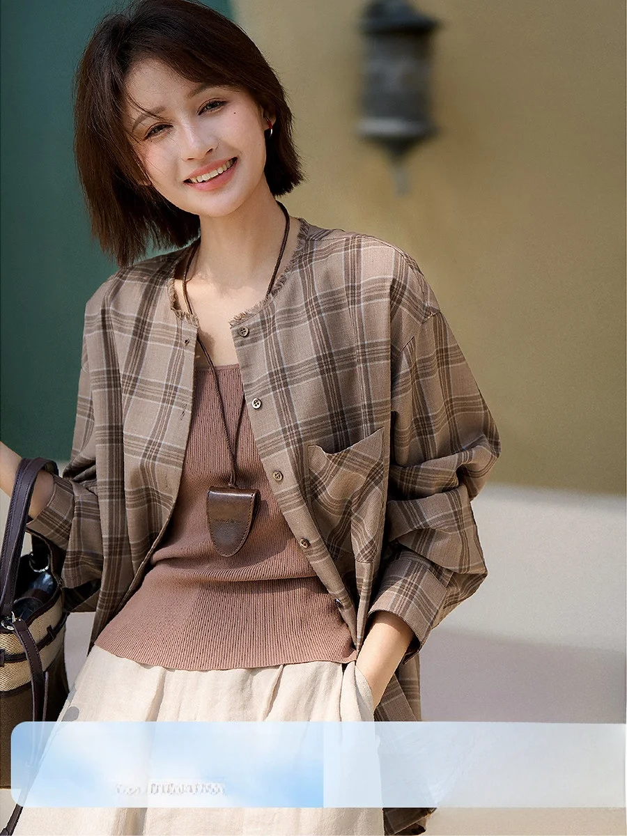 

Рубашка Xiao Han Ge Borken Estate с одним пуговицем и накладным карманом, шерстяная, повседневная, свободного кроя, с круглым вырезом, из смесового полиэстера, с длинным рукавом