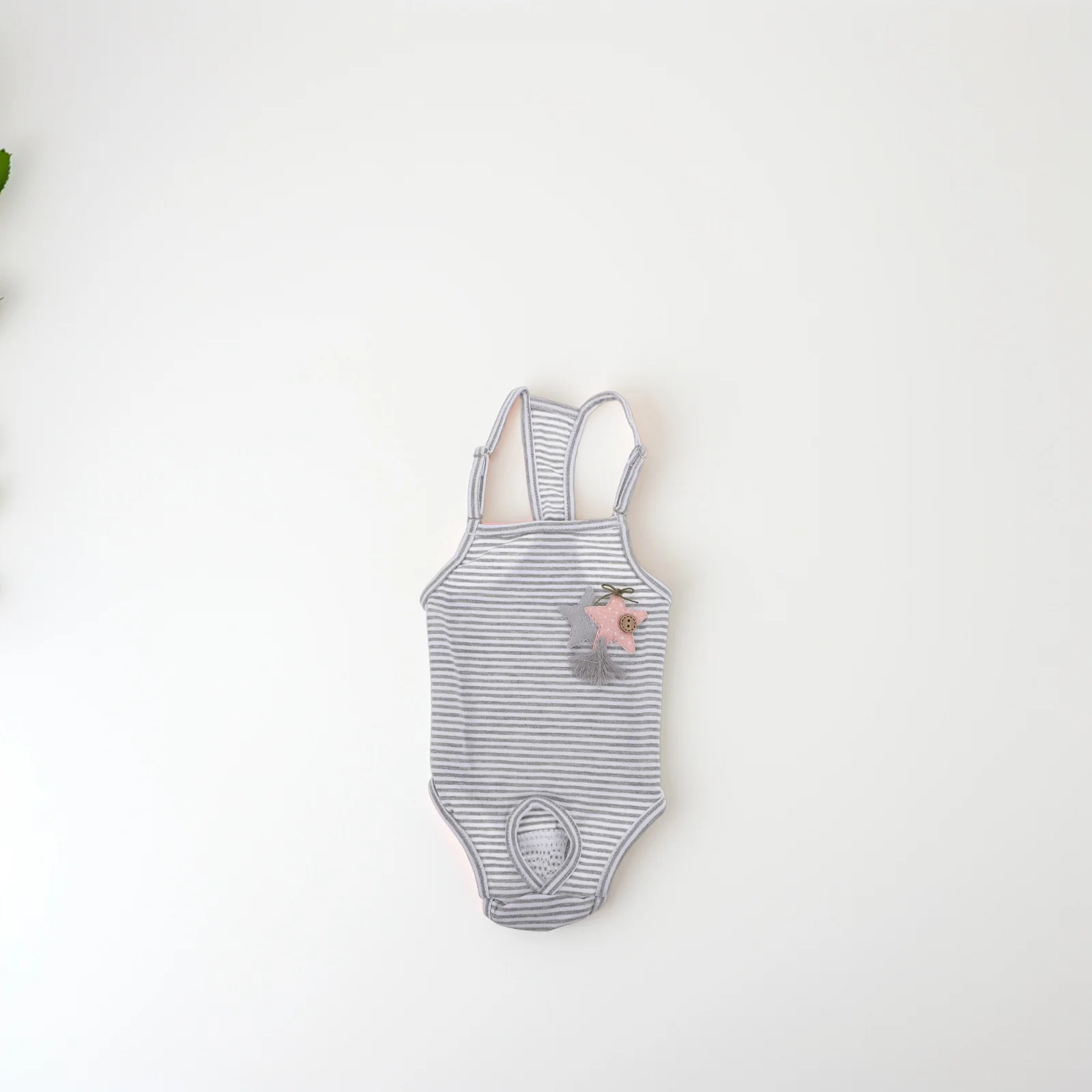 سراويل حفاضات الكلاب بنمط مخطط رائع سراويل صحية للحيوانات الأليفة للكلاب الأنثوية ملابس يومية حفاضات كلب للعناية الصحية #5